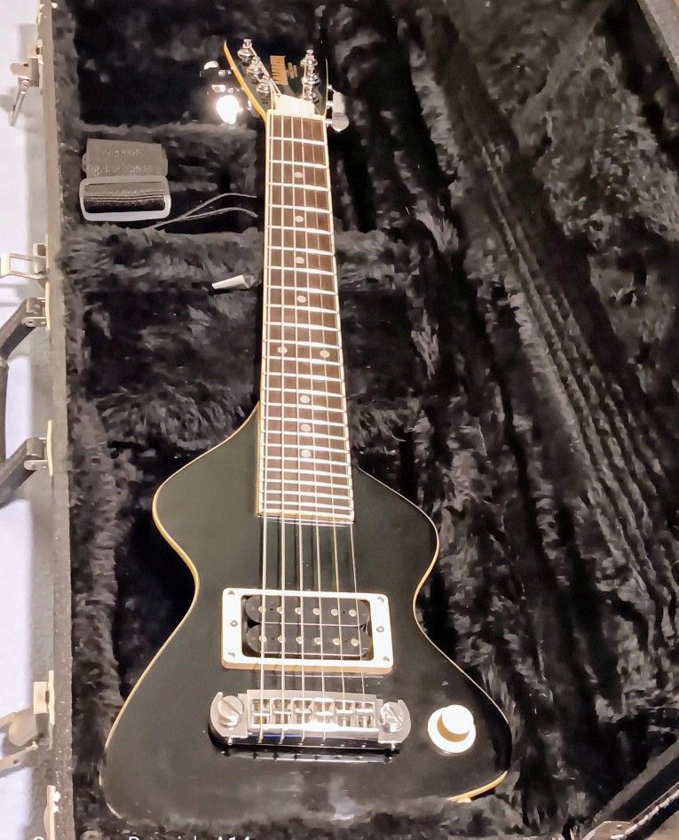 Erlwine Chiquita Travel Guitar 
