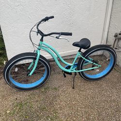 26” Fat Tire Beach Cruiser – 3 Speed – Excellent Condition