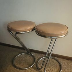 Chairs And TV stand For Sale 