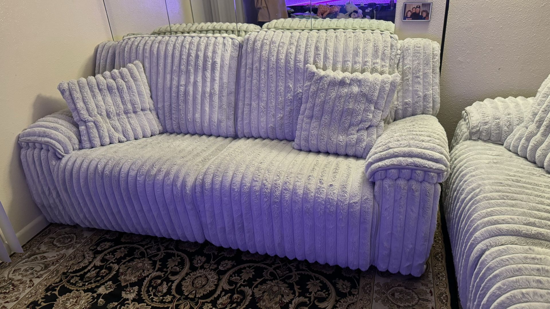 White Recliners Couches 