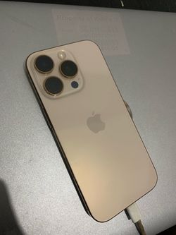 Apple iPhone 16Pro Gold Triple Camera
