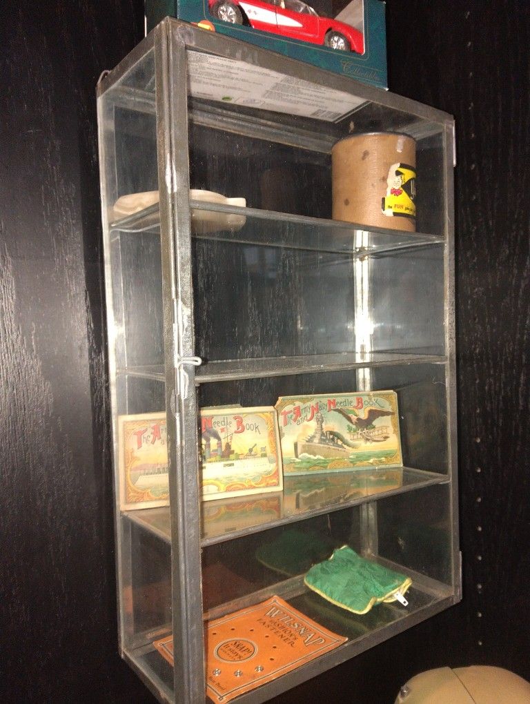 Glass Cabinet 