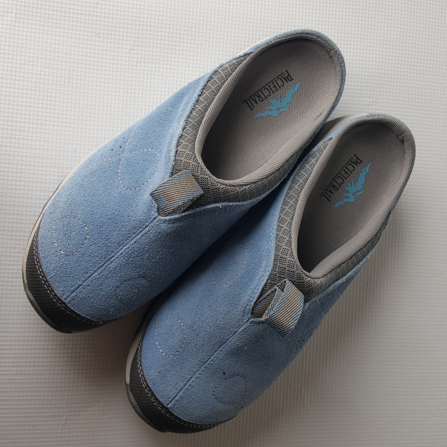 Pacific Trial Women's Kimta Slip-On Smokey Blue Suede Clogs Hiking Shoes Size 8.5M
