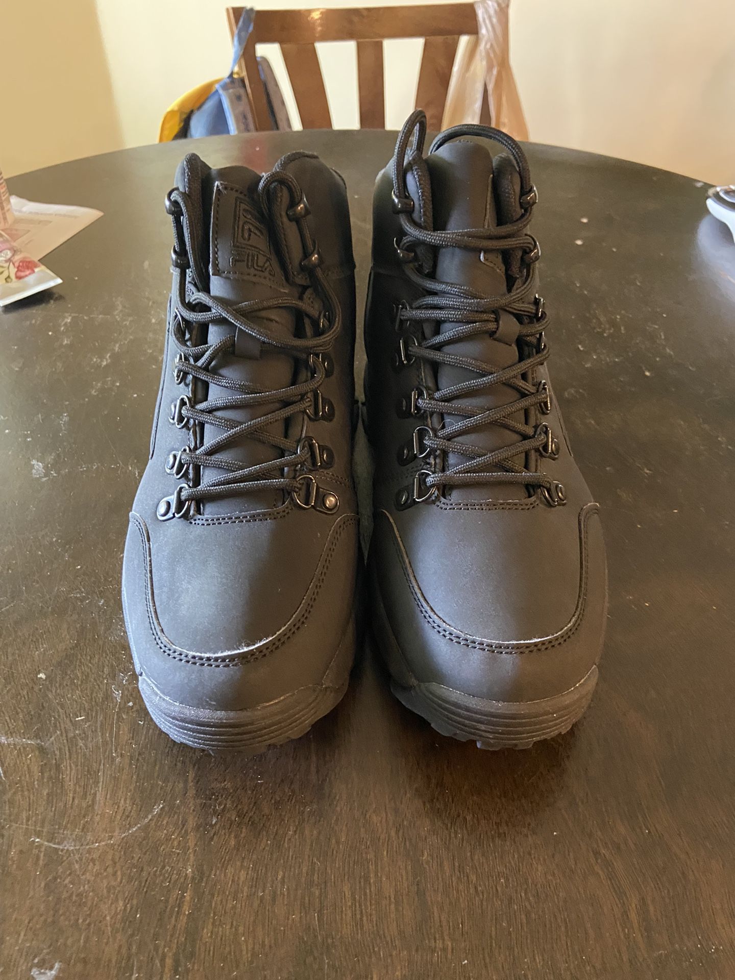 brand new FILA mens black combat boots