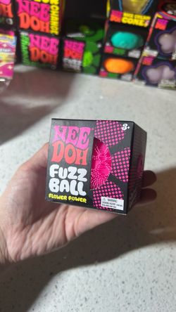 Needoh fuzz ball flower power
