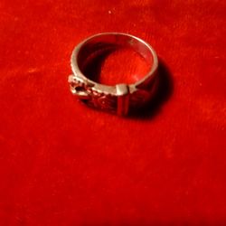 Sterling Silver Belt Ring Size 7.