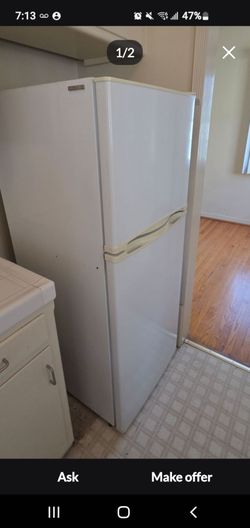 $100 small fridge