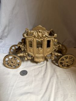 Cast Iron Cinderella Stagecoach Lamp Base