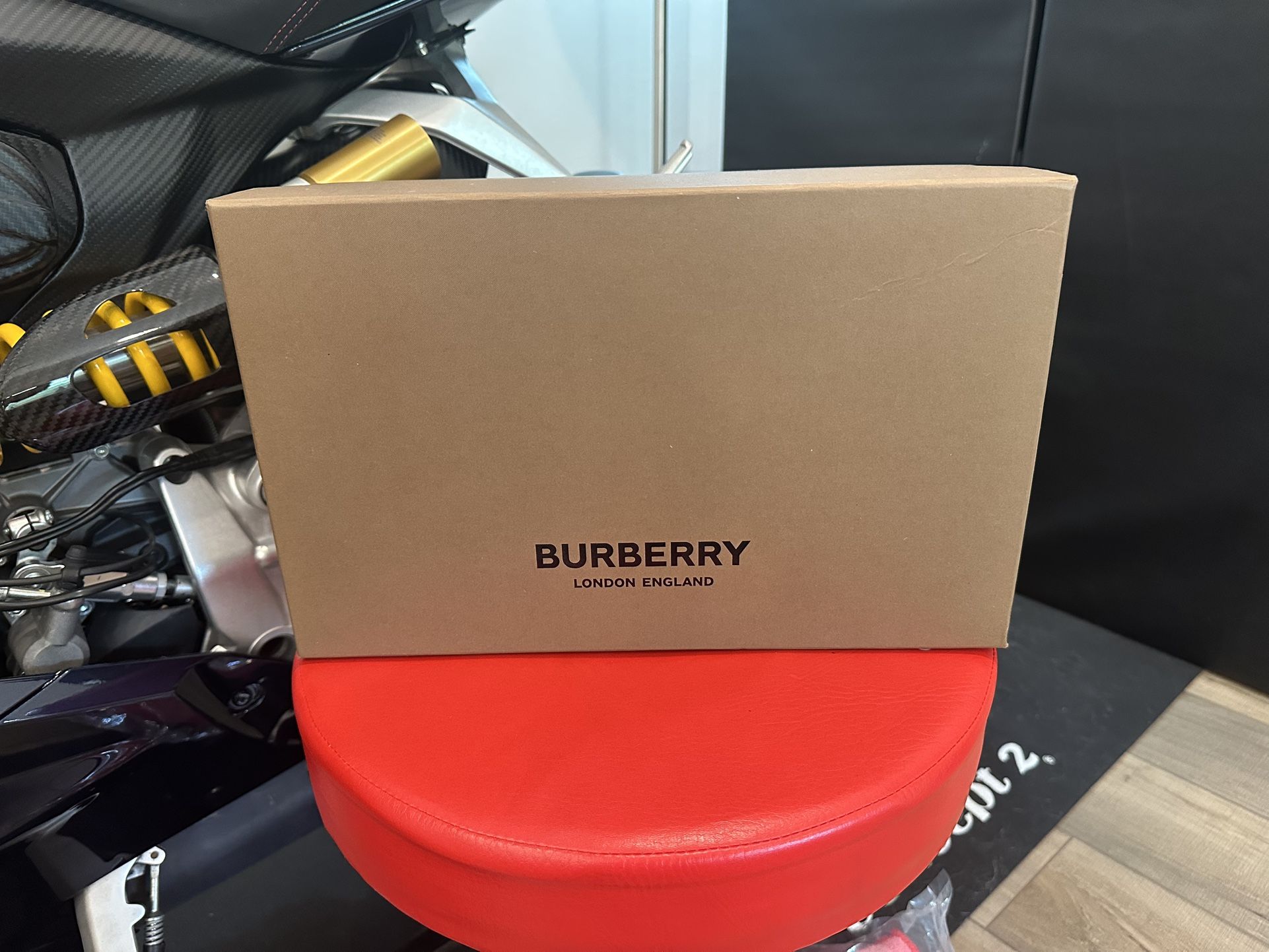 BURBERRY Vintage Larkhall Low Top Canvas Sneaker