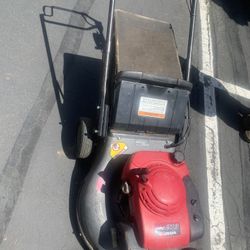 Honda Commercial Lawn Mower 