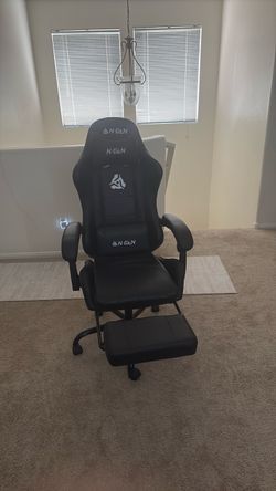 N-Gen Gaming Chair with Footrest