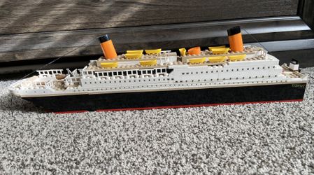 Lego Titanic