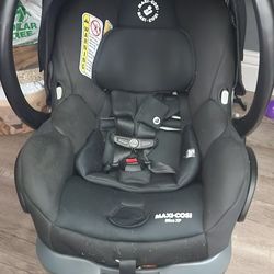 Maxi Cosi Xp Baby Carseat 
