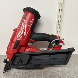 Milwaukee Cordless Framing Nailer 