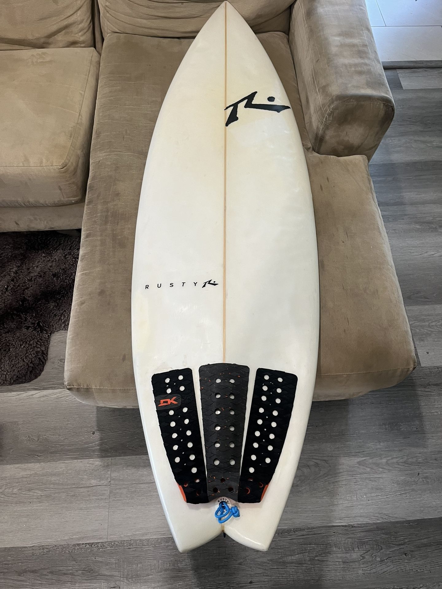 5’6 Surfboard