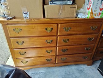 Bedroom set