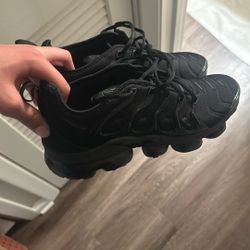Vapormaxes Size 10