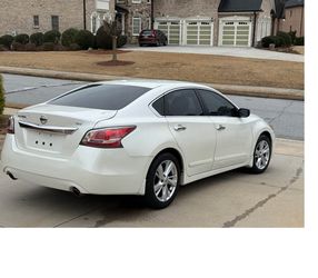Bluetooth  2015 Nissan Altima SV