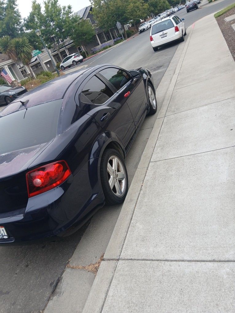 2013 Dodge Avenger