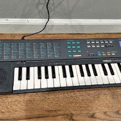Yamaha Piano - Outstanding Music and Quality for Piano Lovers pattern according