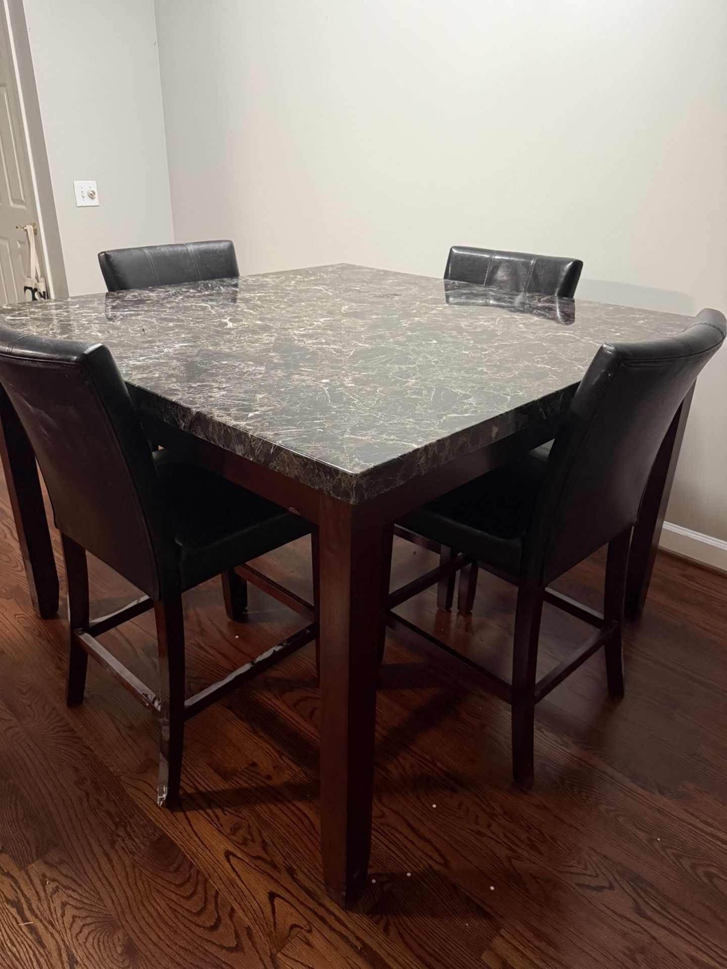 Marble Dining Table & Chairs - Brown