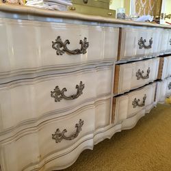 Dresser And Nightstands