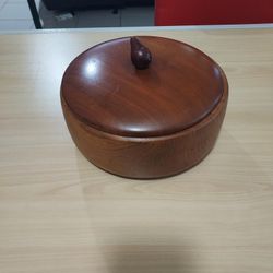 wood style basket