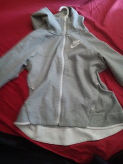 Cheep nike tech