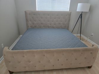 King Bed & Mattress