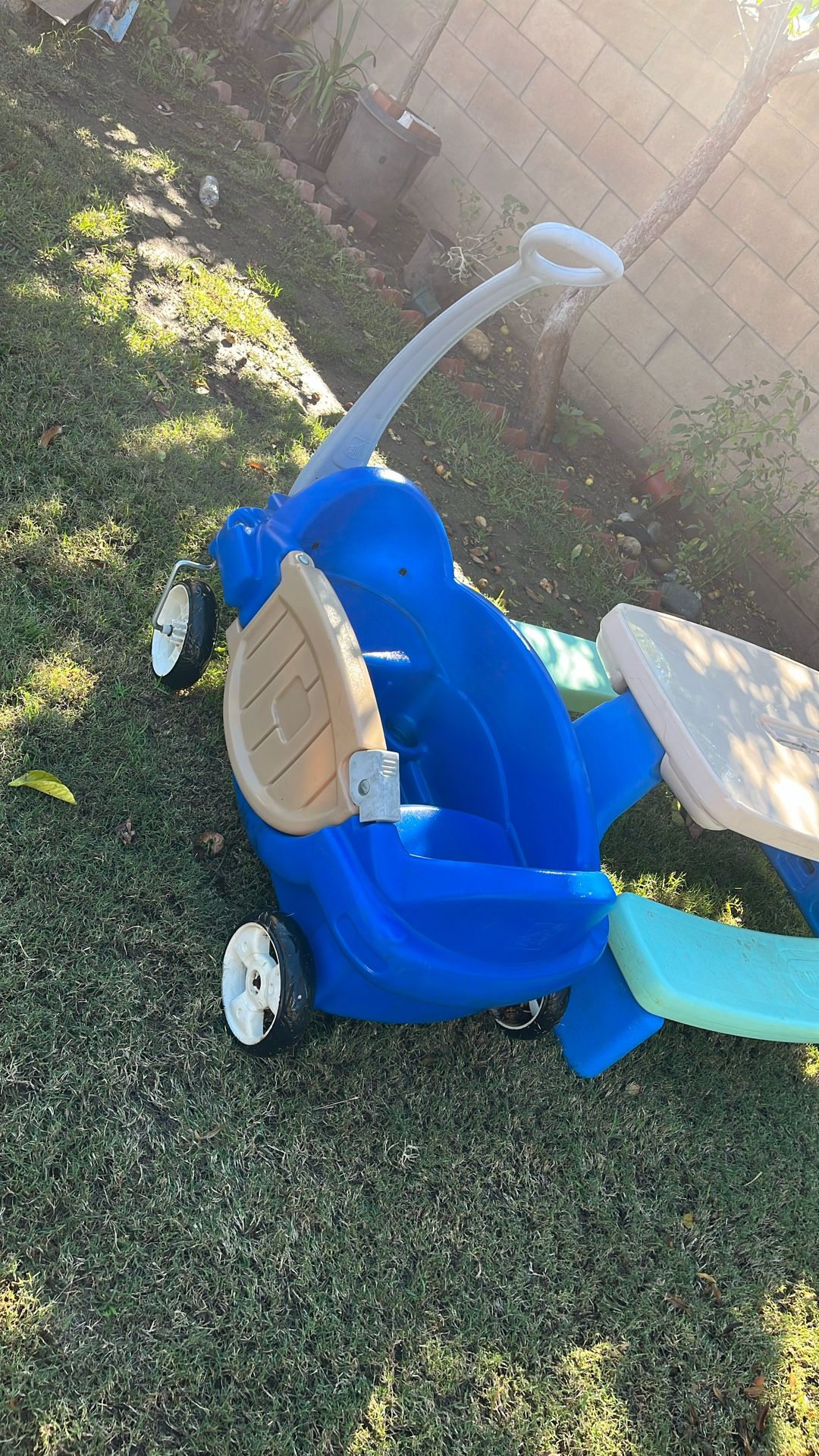 Wagon By Little Tykes