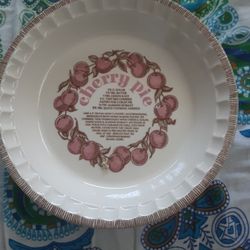Jeannette Royal China Cherry Pie Bakeware