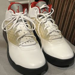 Nike Jordan Maxin 200 White Red Blk Basketball Shoes CD6107-101 Men Size 11.5
