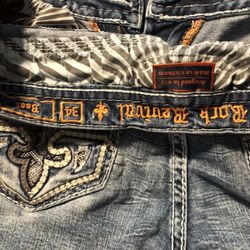 $40 Rock & Revival Jeans Size 34