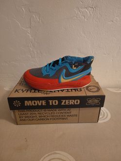 NIKE kids shoes size 9c