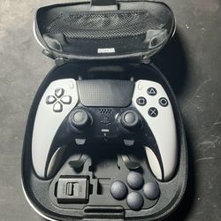 Scuf PS5 Controller Like New No Stick Drift With Case & Extras