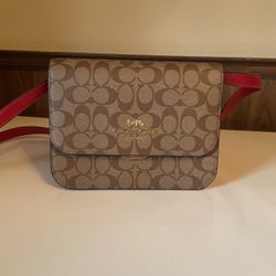 BRAND NEW COACH PURSE