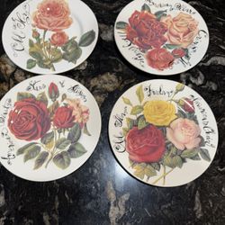 Set Of 4 Salad Plates Roses for America by ROSANNA