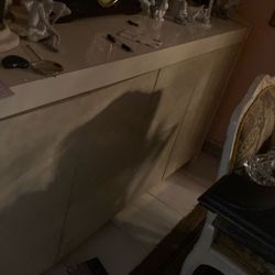 Sale Mica Buffet With a Lot Inside Space