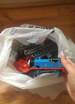 Thomas the train set w tracks