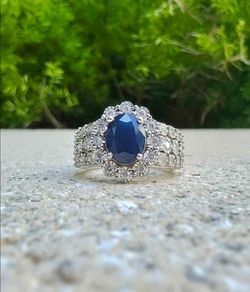 14K Gold 1.9 Ct Sapphire 1/2 Ctw Diamond Signed Effy Ring (Jewelry Box Included)