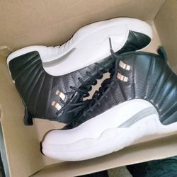 Jordan Retro 12 "Playoffs" Size 10 In Box