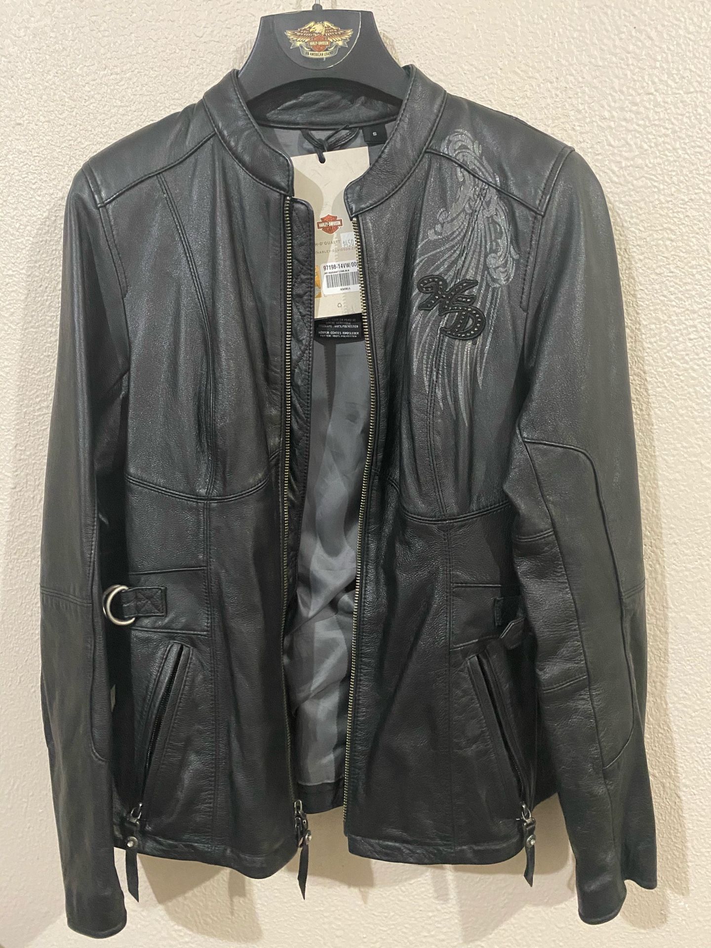 Women’s leather jacket