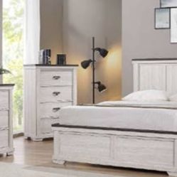 CHRISTMAS SPECIAL QUEEN SIZE ROOM SET!