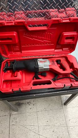 Milwaukee 6519-30 Corded Sawzall Reciprocating Saw