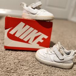 Nike’s Size 7c