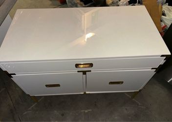 Night stand