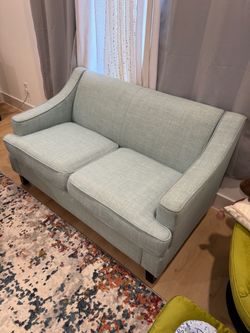 Cute loveseat from rooms to go