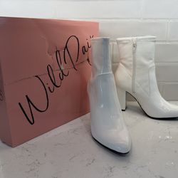 White Boots 