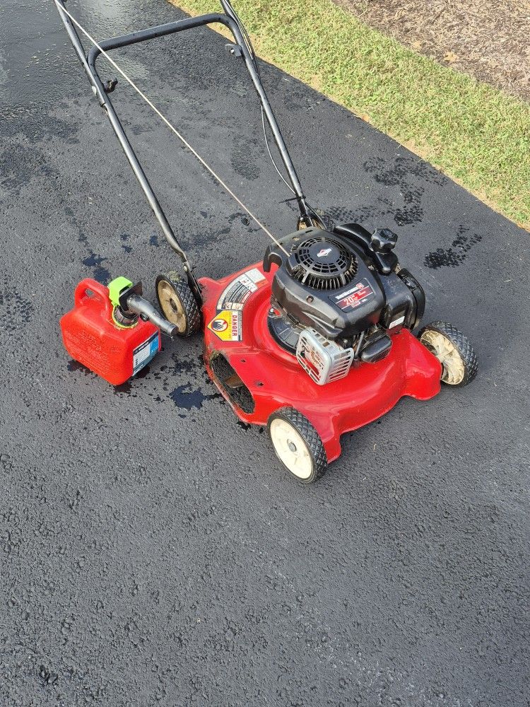 20" Lawnmower with gas can