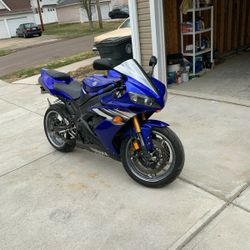 Yamaha R1